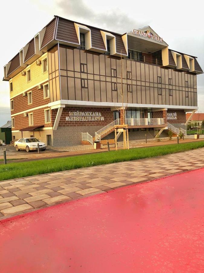 Grand Villa Туркестан Экстерьер фото